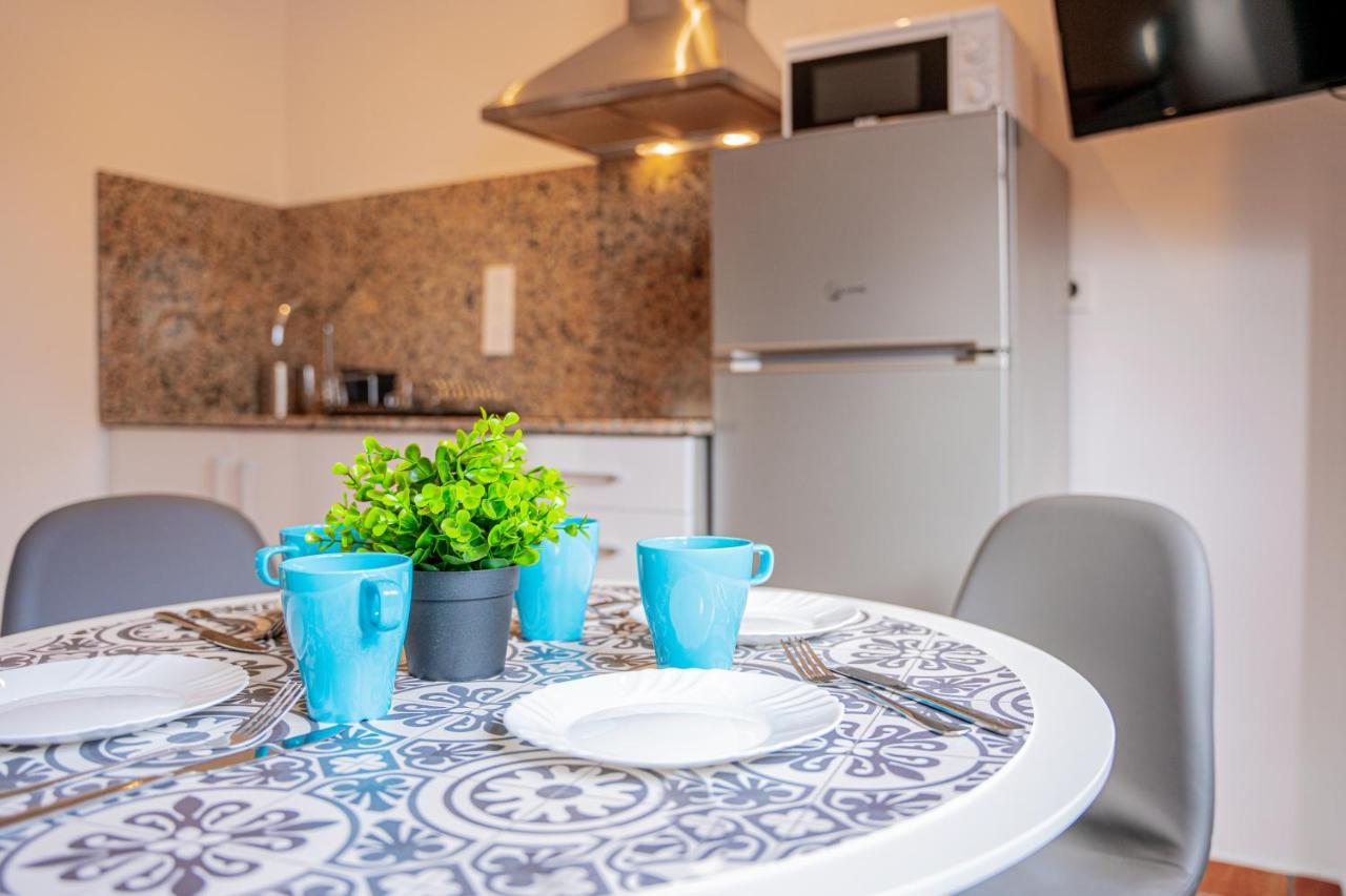 Apartamento 2 En La Muralla Romana Junto A La Catedral Tarragona Eksteriør billede
