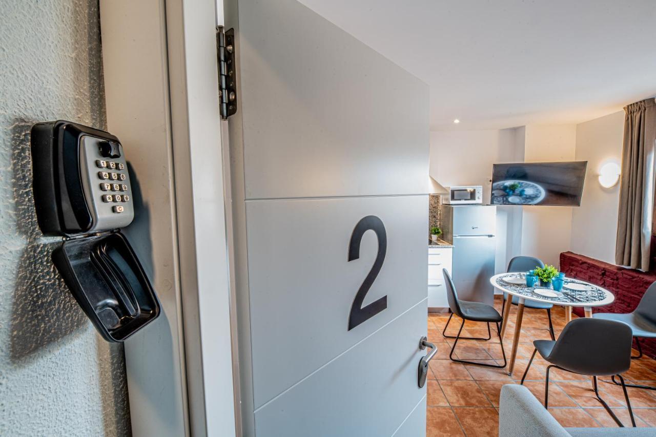 Apartamento 2 En La Muralla Romana Junto A La Catedral Tarragona Eksteriør billede