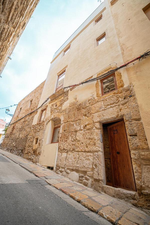 Apartamento 2 En La Muralla Romana Junto A La Catedral Tarragona Eksteriør billede